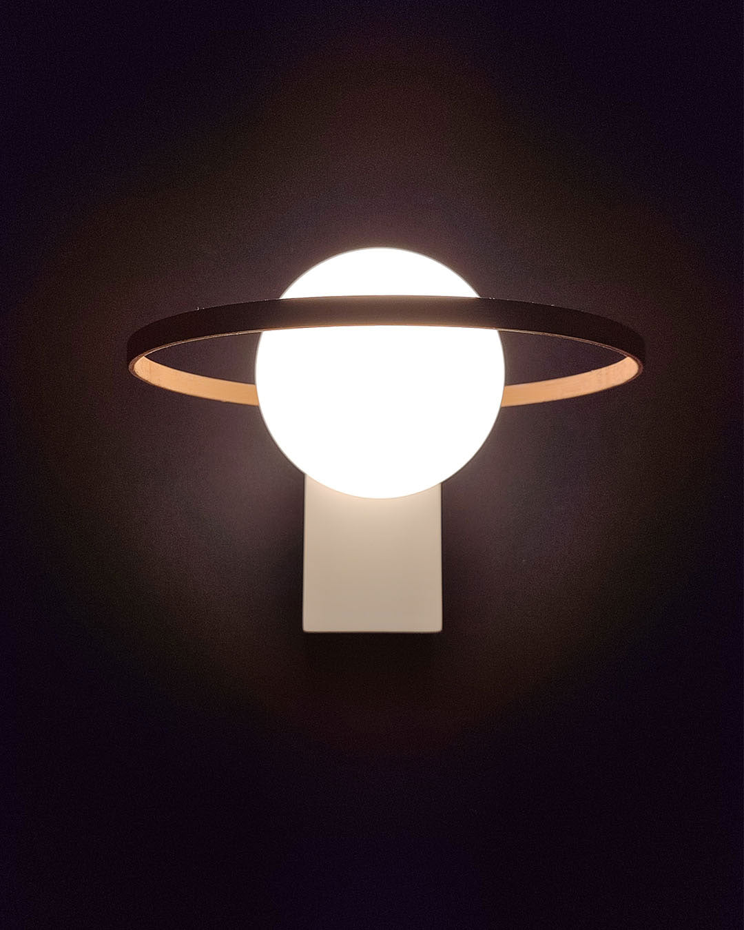 Kontxita de Saturno